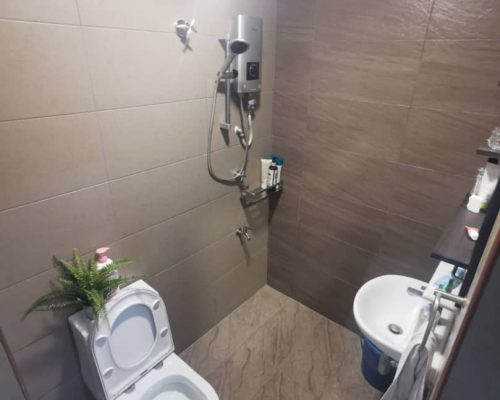 Bath Room Refurbished (4)